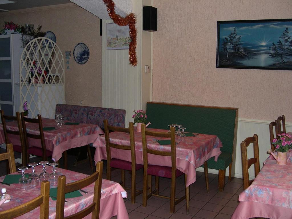 Hotel Restaurant De La Poste A Gérardmer Extérieur photo