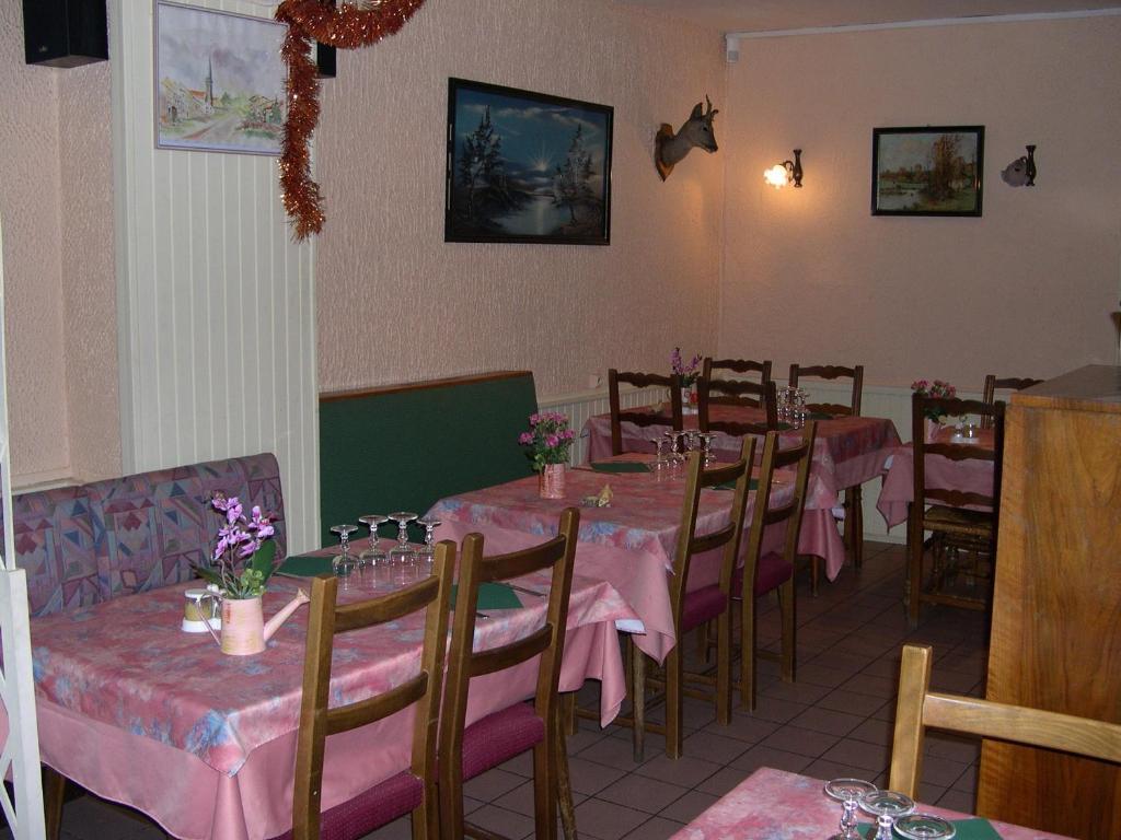 Hotel Restaurant De La Poste A Gérardmer Extérieur photo
